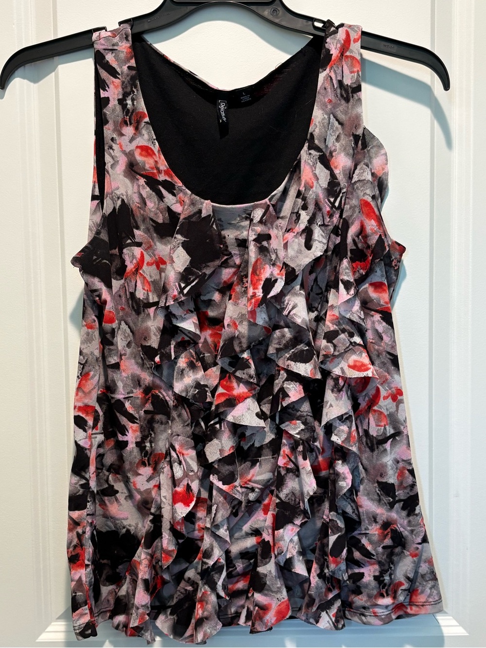Women’s Sleeveless Ruffle Front Floral Print Tank Top - Black & Red SZ-XL
